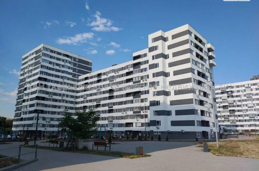 Продам квартиру, Героев Харькова просп. , 2  ком., 60.95 м², без ремонта 