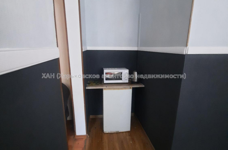 Сдам нежилую недвижимость, офисное помещение , 2  ком., 27 м², капитальный ремонт 