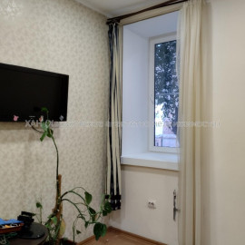 Сдам нежилую недвижимость, офисное помещение , 2  ком., 27 м², капитальный ремонт