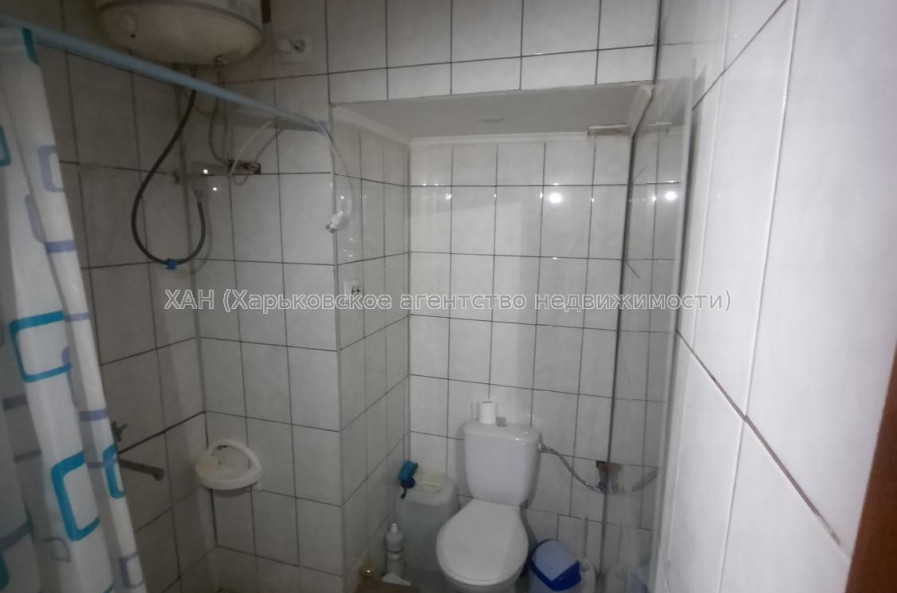 Сдам нежилую недвижимость, офисное помещение , 2  ком., 27 м², капитальный ремонт 