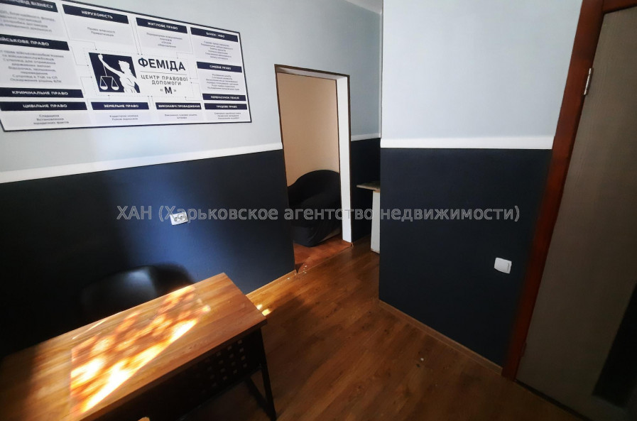 Сдам нежилую недвижимость, офисное помещение , 2  ком., 27 м², капитальный ремонт 