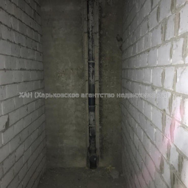 Продам квартиру, Профессорская ул. , 2 кім., 65 м², без внутренних работ 