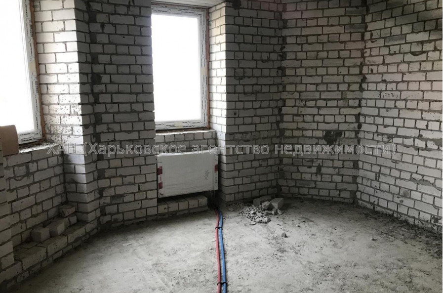 Продам квартиру, Профессорская ул. , 2  ком., 65 м², без внутренних работ 