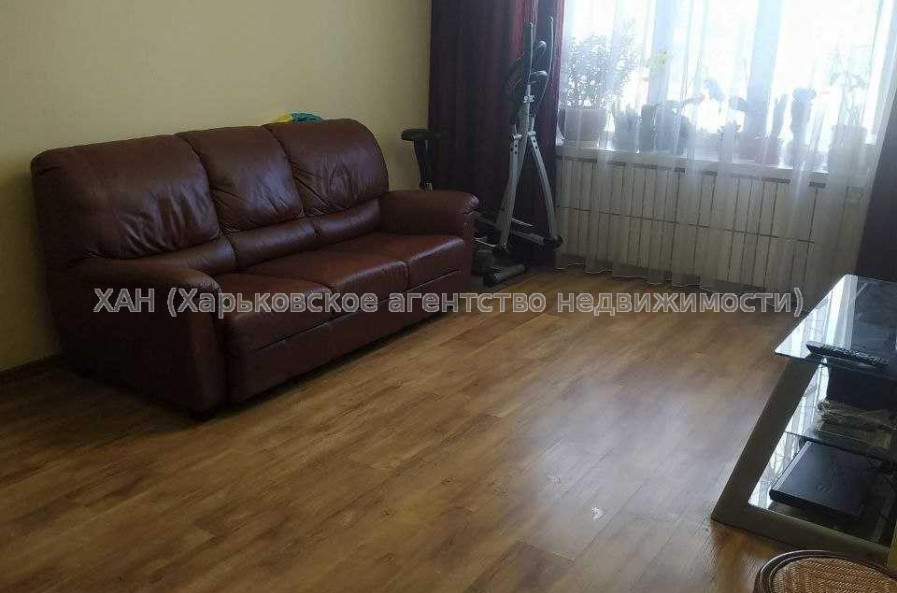 Продам квартиру, 3  ком., 60 м², капитальный ремонт 