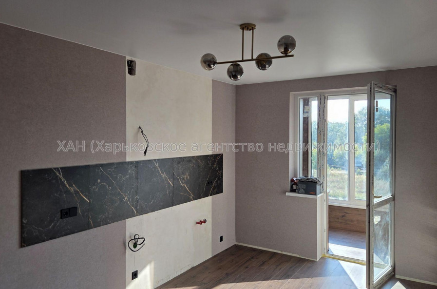 Продам квартиру, Шевченковский пер. , 1 кім., 55 м², капитальный ремонт 