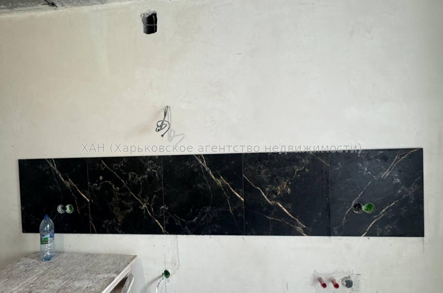Продам квартиру, Шевченковский пер. , 1  ком., 55 м², без внутренних работ 