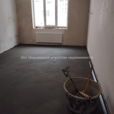 Продам квартиру, Шевченковский пер. , 1  ком., 55 м², без внутренних работ 