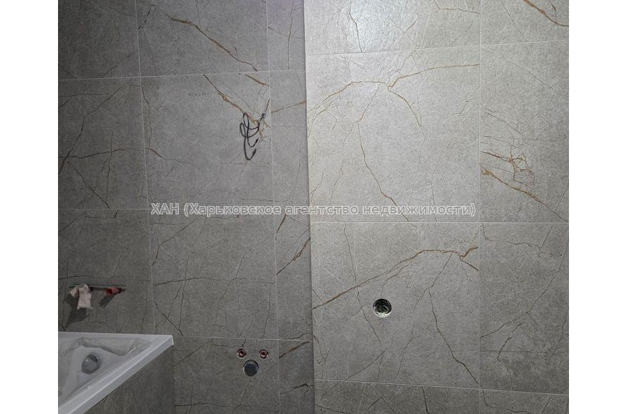 Продам квартиру, Шевченковский пер. , 1  ком., 55 м², без внутренних работ 