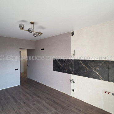 Продам квартиру, Шевченковский пер. , 1 кім., 55 м², капитальный ремонт 