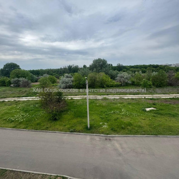 Продам квартиру, Шевченковский пер. , 1  ком., 55 м², без внутренних работ 