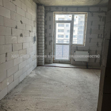 Продам квартиру, Льва Ландау просп. , 2 кім., 64.40 м², без внутренних работ 