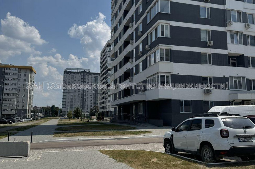 Продам квартиру, Льва Ландау просп. , 2  ком., 64.40 м², без внутренних работ 