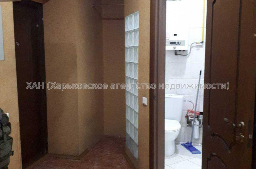 Продам квартиру, Мироносицкая ул. , 2 кім., 53 м², капитальный ремонт 