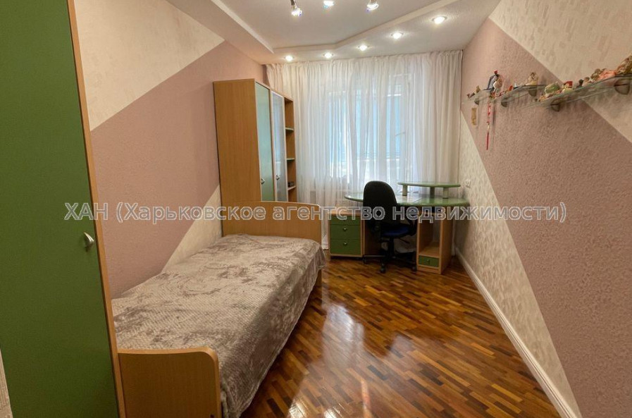 Продам квартиру, Героев Харькова просп. , 3  ком., 81.10 м², авторский дизайн 