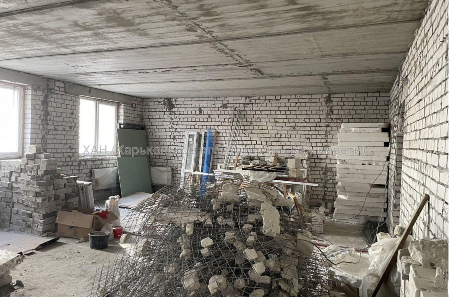 Продам квартиру, Малиновская ул. , 2  ком., 76 м², без внутренних работ 