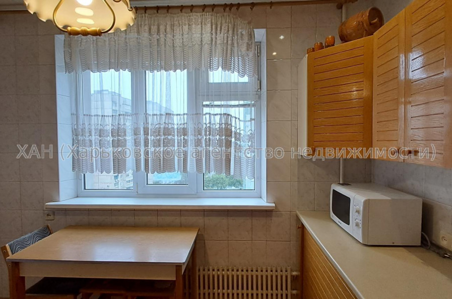 Продам квартиру, Садовый проезд , 2  ком., 52 м², капитальный ремонт 