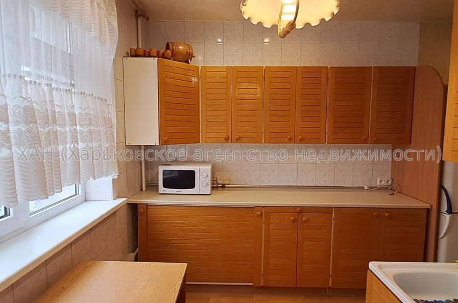 Продам квартиру, Садовый проезд , 2  ком., 52 м², капитальный ремонт 