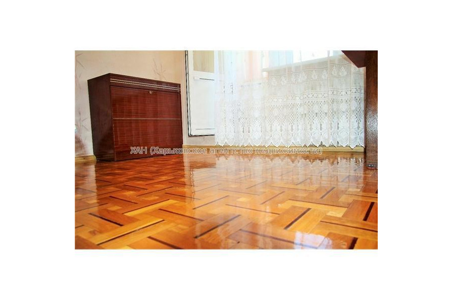Продам квартиру, Садовый проезд , 2  ком., 52 м², капитальный ремонт 