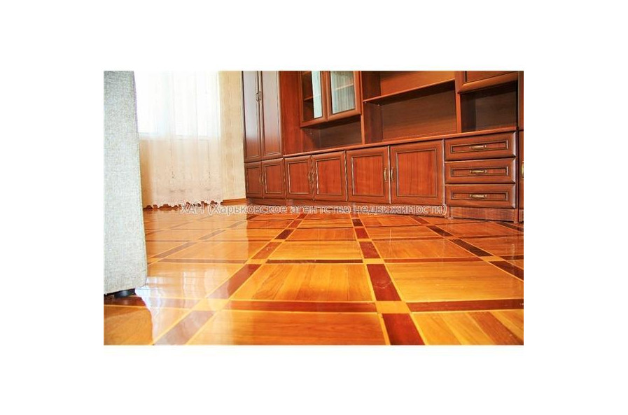 Продам квартиру, Садовый проезд , 2  ком., 52 м², капитальный ремонт 