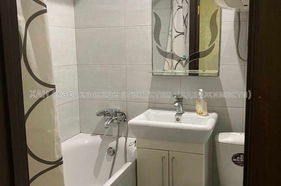 Продам квартиру, Аэрокосмический пр. , 1  ком., 32.80 м², евроремонт 