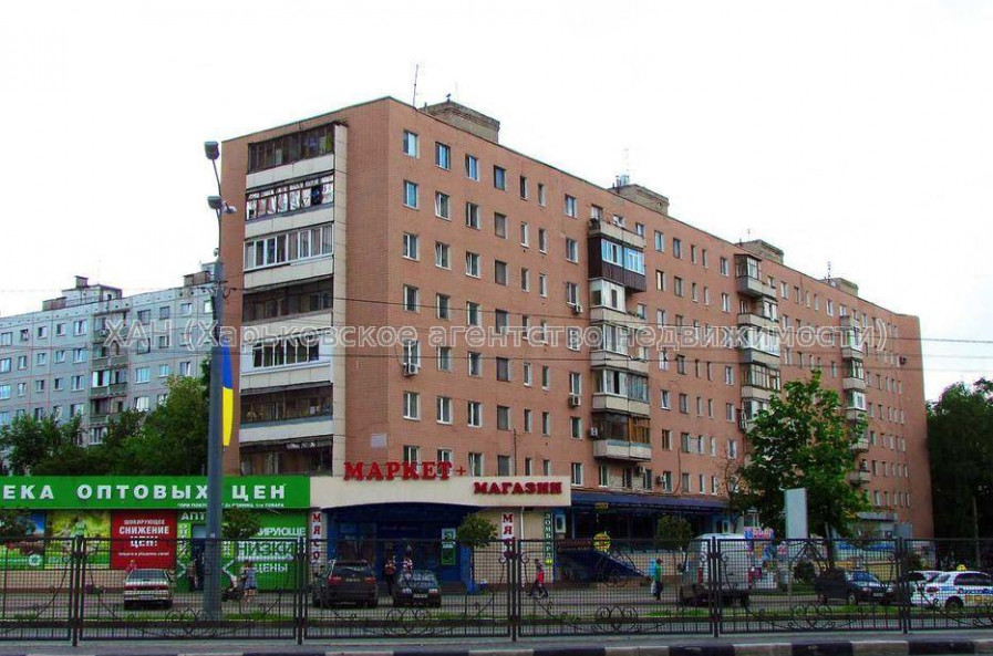 Продам квартиру, Гагарина просп. , 3  ком., 58 м², без ремонта 