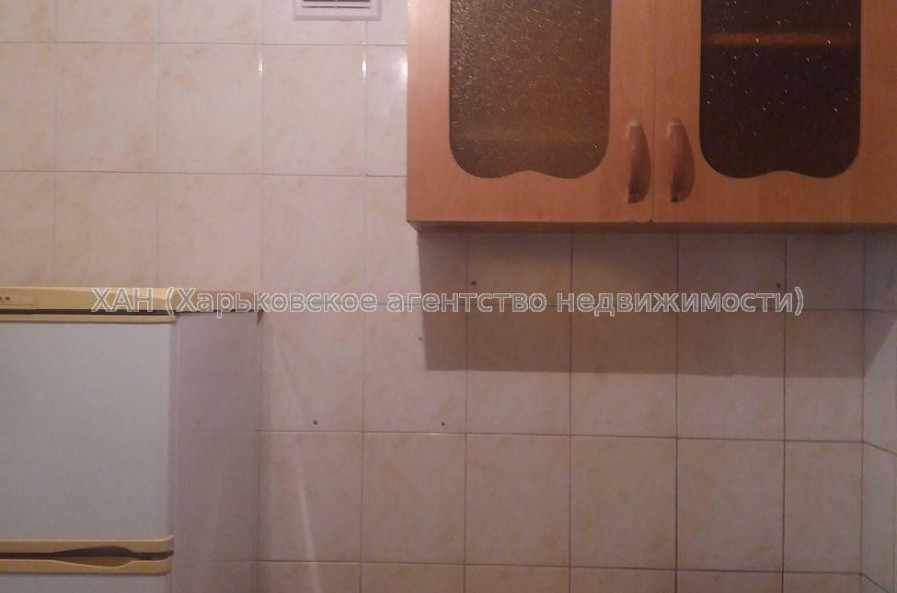 Продам квартиру, Харьковских Дивизий ул. , 1  ком., 22 м², косметический ремонт 