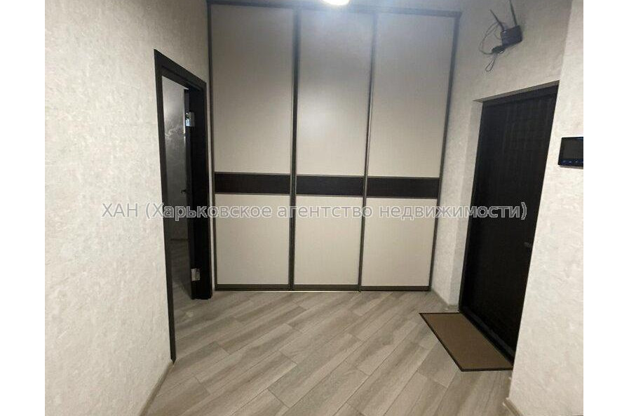 Продам квартиру, Клочковская ул. , 1  ком., 50 м², капитальный ремонт 