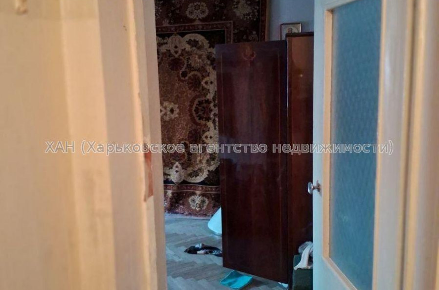 Продам квартиру, Евгения Енина ул. , 2  ком., 41 м², частичный ремонт 