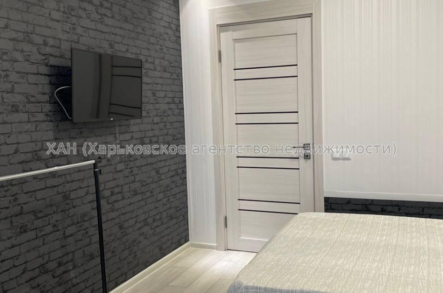 Продам квартиру, Драгоманова ул. , 1 кім., 34.50 м², евроремонт 