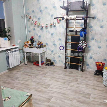 Продам квартиру, Клочковская ул. , 2 кім., 50 м², капитальный ремонт 