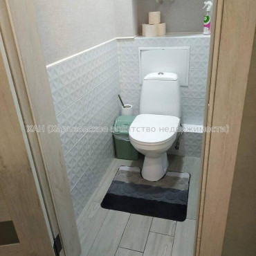 Продам квартиру, Клочковская ул. , 2 кім., 50 м², капитальный ремонт 