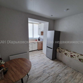 Продам квартиру, Елизаветинская ул. , 1  ком., 45.60 м², евроремонт