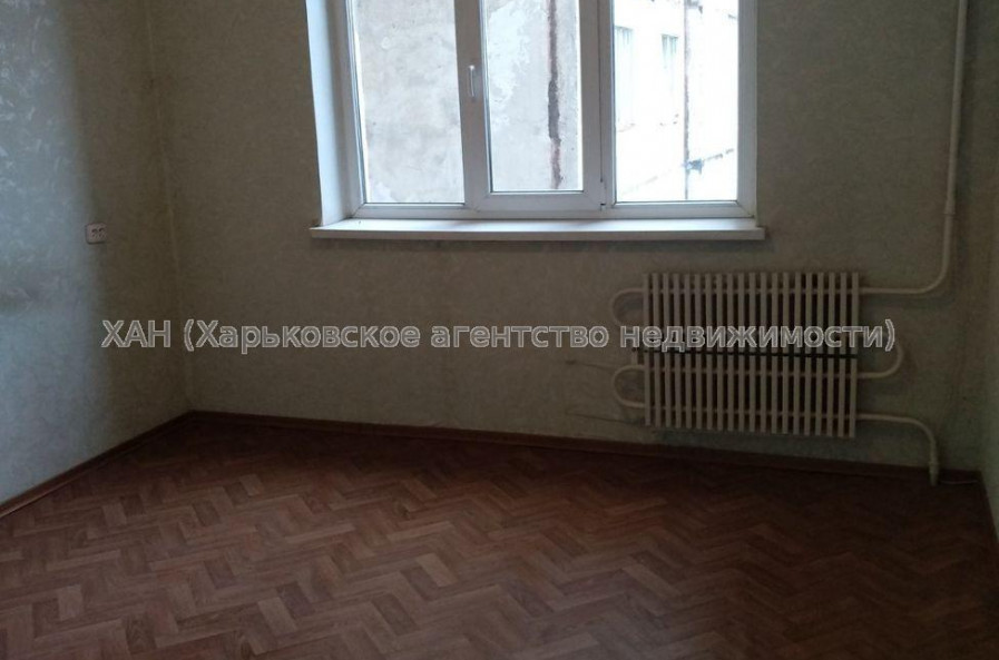 Продам квартиру, 92-й бригады ул. , 4 кім., 84 м², косметический ремонт 