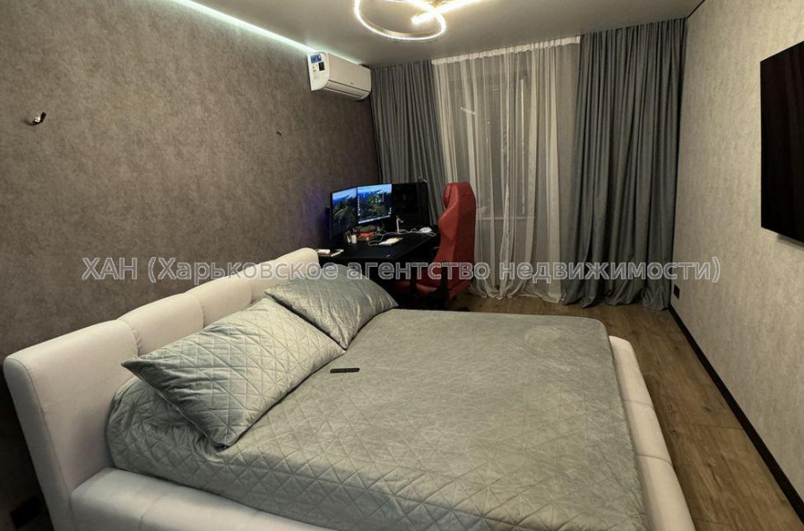 Продам квартиру, 23 Августа ул. , 3  ком., 65 м², евроремонт 