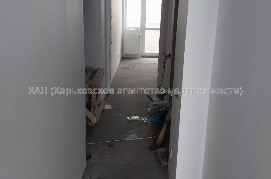 Продам квартиру, Льва Ландау просп. , 1  ком., 41.15 м², частичный ремонт 