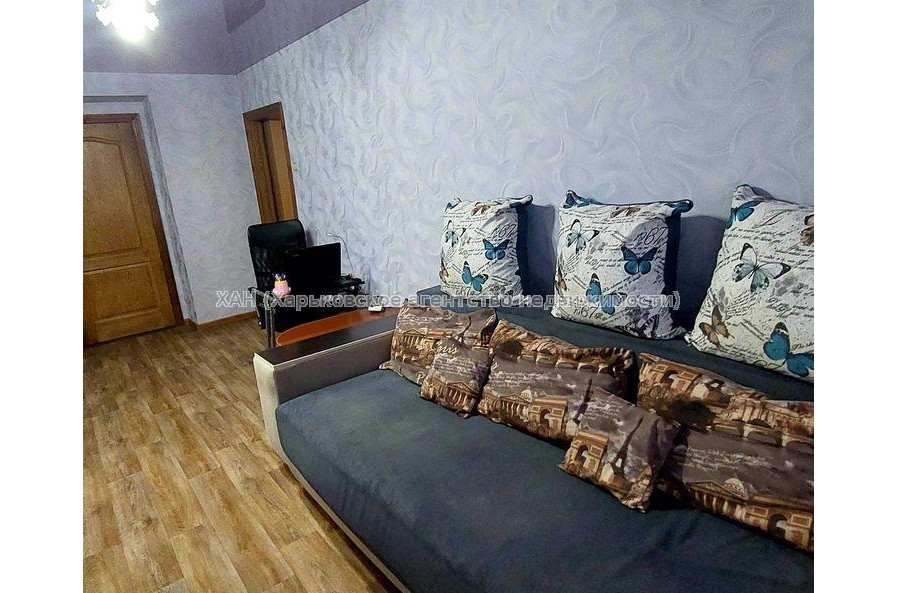 Продам квартиру, Мерефянское шоссе , 2  ком., 42 м², капитальный ремонт 