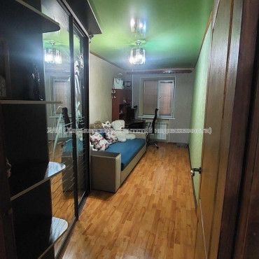 Продам квартиру, Мерефянское шоссе , 2  ком., 42 м², капитальный ремонт 