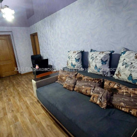 Продам квартиру, Мерефянское шоссе , 2 кім., 42 м², капитальный ремонт