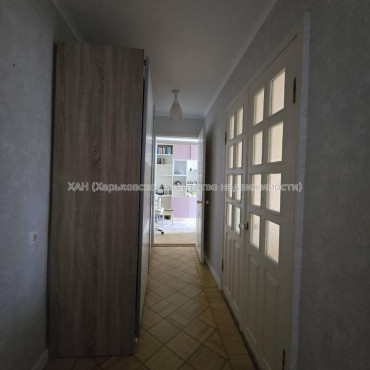 Продам квартиру, Деревянко ул. , 2 кім., 54 м², капитальный ремонт 