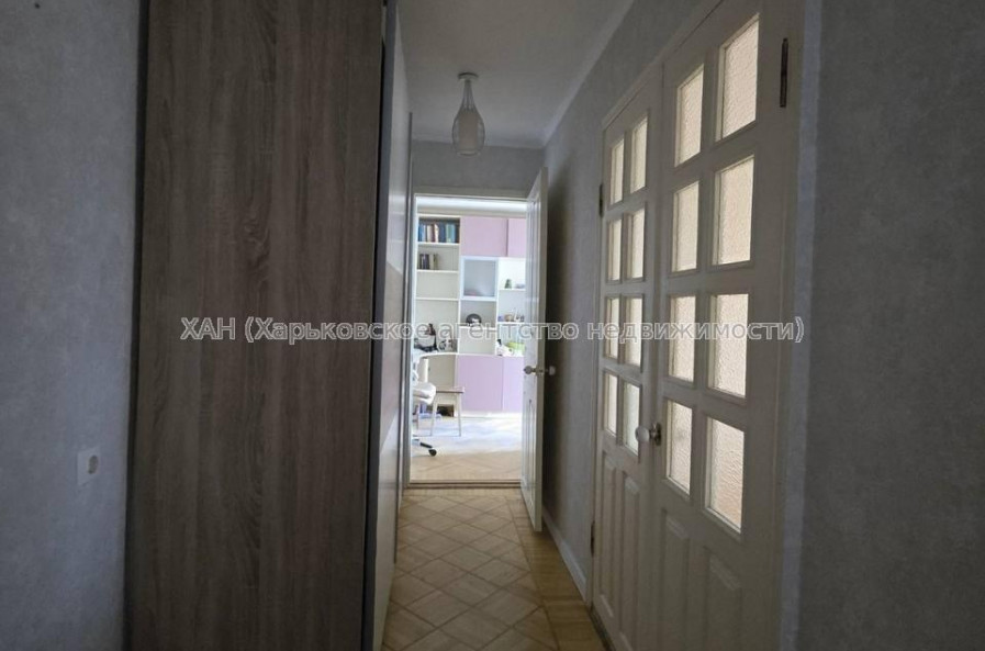 Продам квартиру, Деревянко ул. , 2 кім., 54 м², капитальный ремонт 