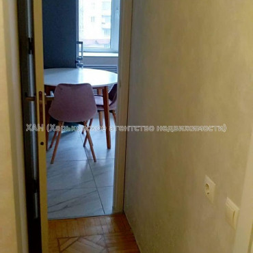 Продам квартиру, Деревянко ул. , 2 кім., 54 м², капитальный ремонт 