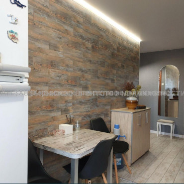 Здам квартиру, Свинаренко Петра ул. , 2 кім., 62 м², косметический ремонт 