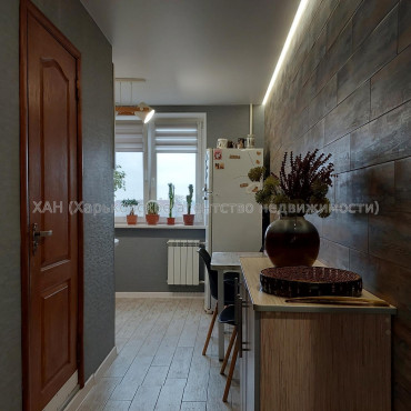 Сдам квартиру, Свинаренко Петра ул. , 2  ком., 62 м², косметический ремонт 