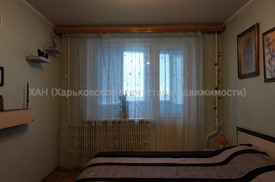 Здам квартиру, Свинаренко Петра ул. , 2 кім., 62 м², косметический ремонт 