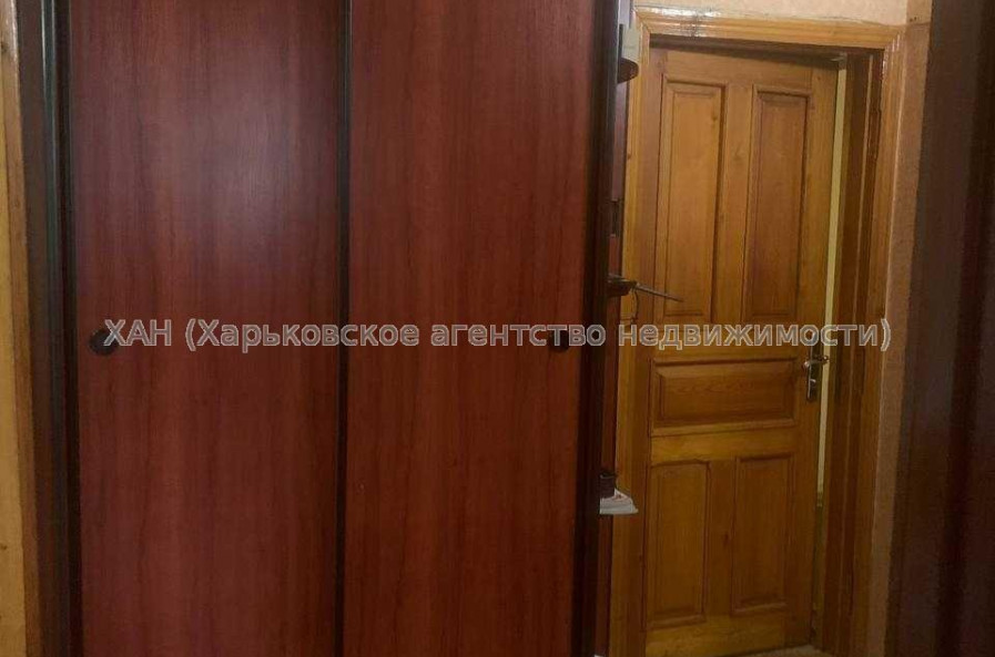 Продам квартиру, Авиационная ул. , 2 кім., 54 м², косметический ремонт 