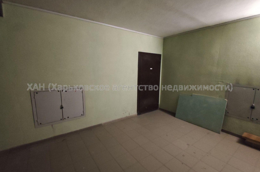 Продам квартиру, Мира ул. , 2 кім., 53.80 м², без внутренних работ 