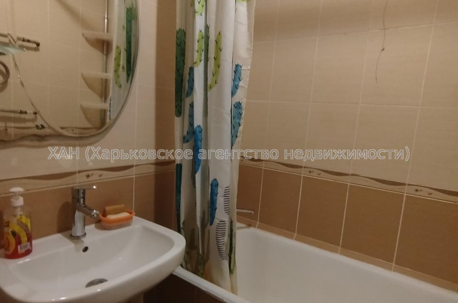 Здам квартиру, Аэрокосмический пр. , 1 кім., 40 м², косметический ремонт 