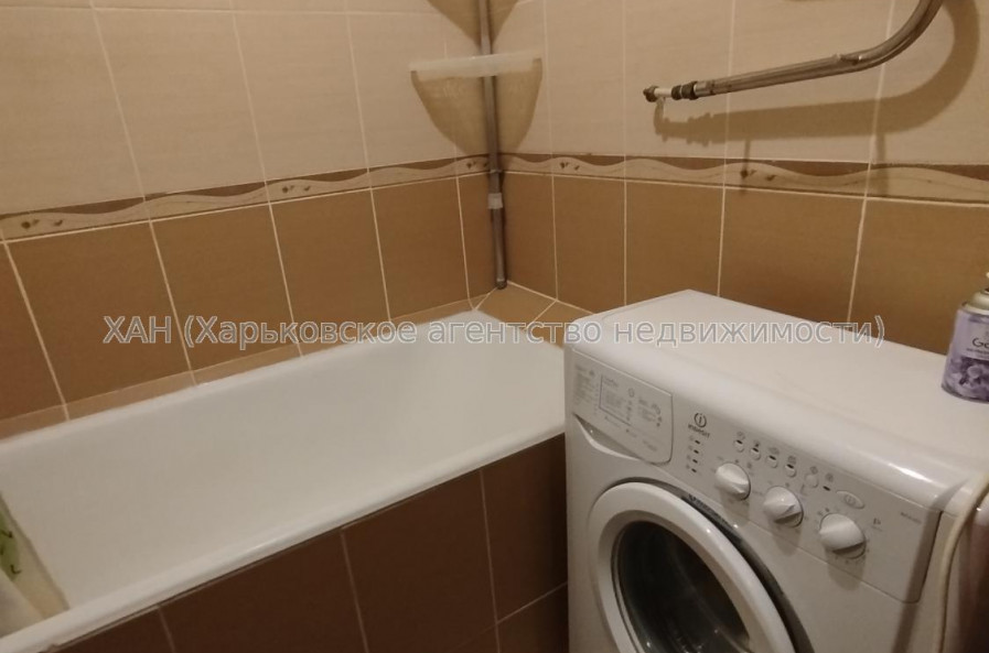 Здам квартиру, Аэрокосмический пр. , 1 кім., 40 м², косметический ремонт 