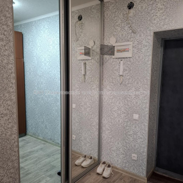 Сдам квартиру, Героев Харькова просп. , 1  ком., 45 м², капитальный ремонт 