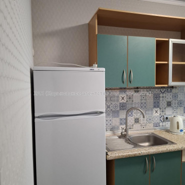 Сдам квартиру, Героев Харькова просп. , 1  ком., 45 м², капитальный ремонт 
